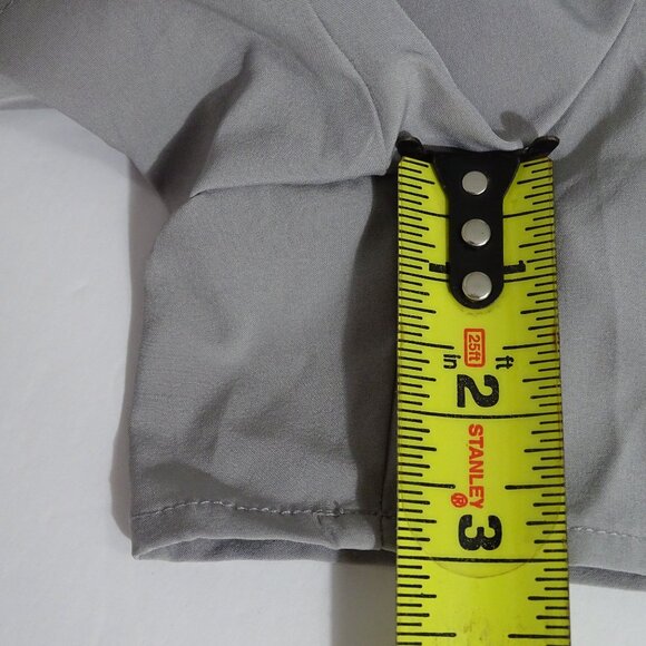 Cueply Gray Elastic Waist Ruffle Hem Shorts Women Size S With Side Pockets NEW - Picture 9 of 9